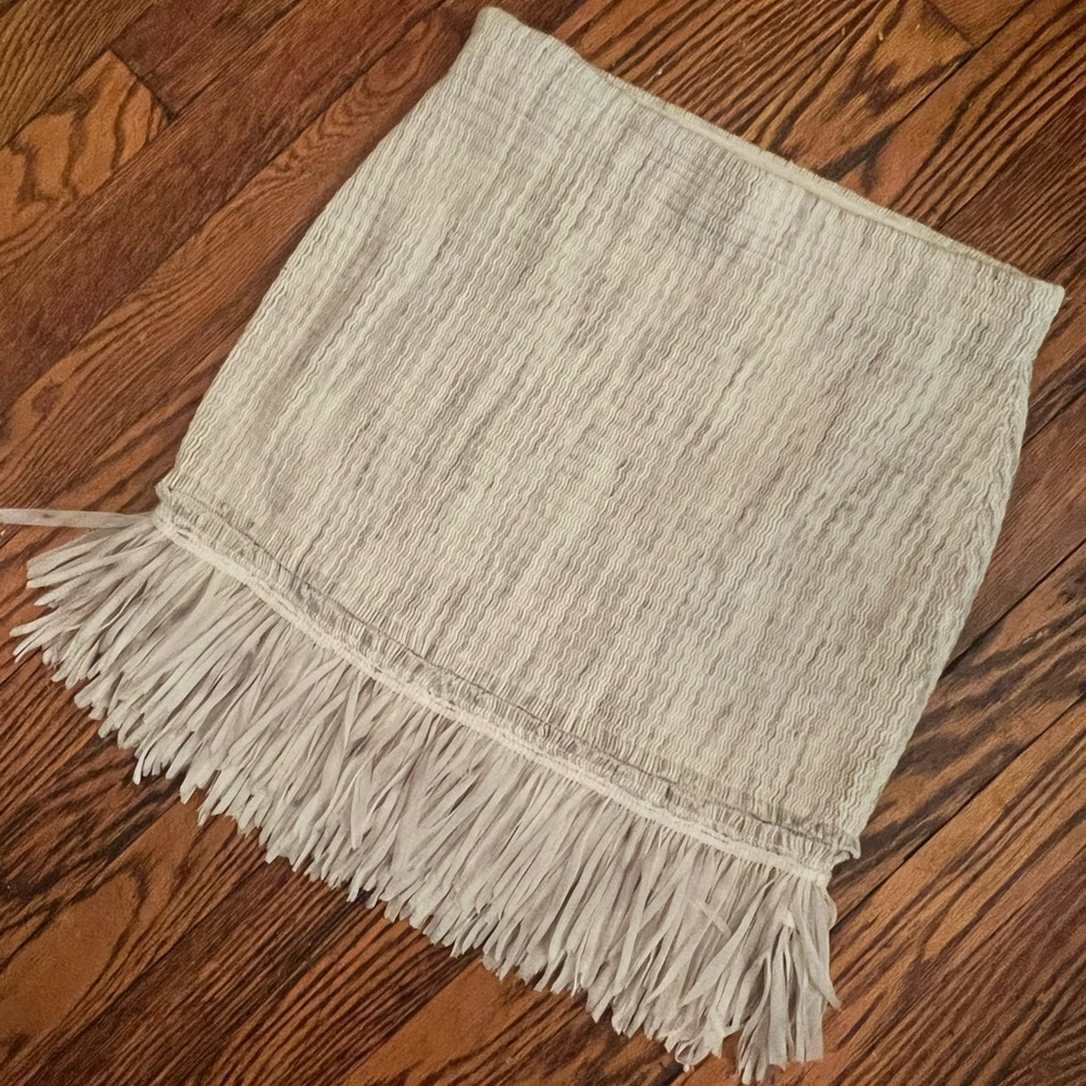 Club Monaco Pirro Skirt, NWT, white and cream tassel skirt, size small